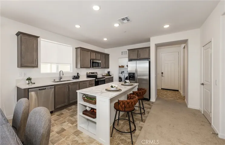 1733 Oleander Place, Banning, California 92220