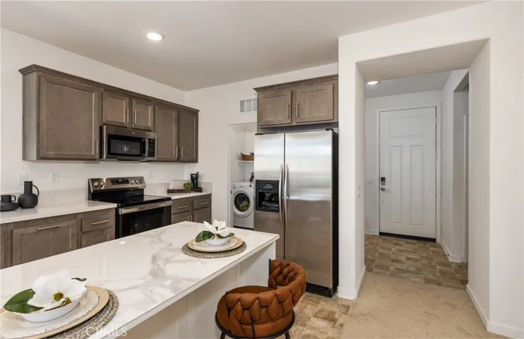 1733 Oleander Place, Banning, California 92220