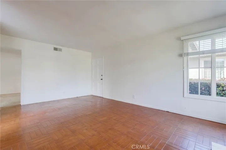 1845 Anaheim Avenue 16c, Costa Mesa, California 92627