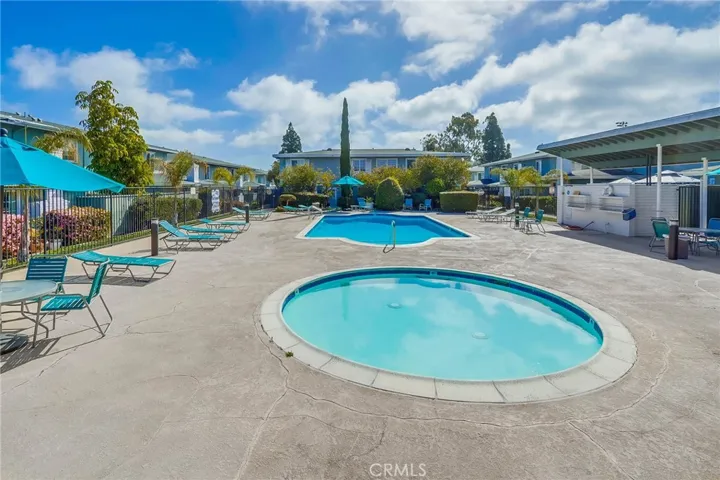 1845 Anaheim Avenue 16c, Costa Mesa, California 92627