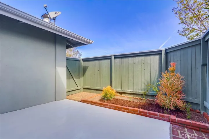 1845 Anaheim Avenue 16c, Costa Mesa, California 92627