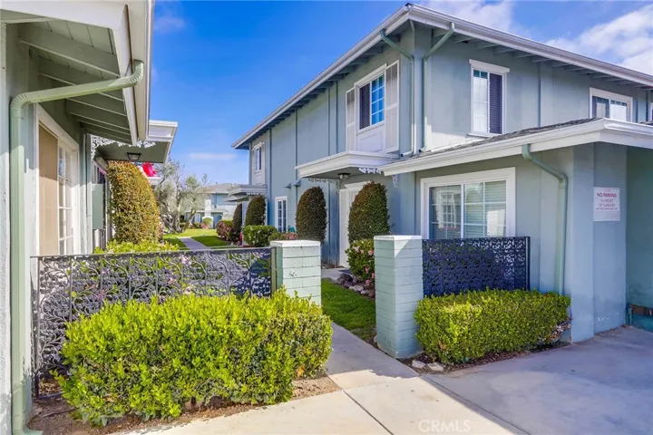 1845 Anaheim Avenue 16c, Costa Mesa, California 92627
