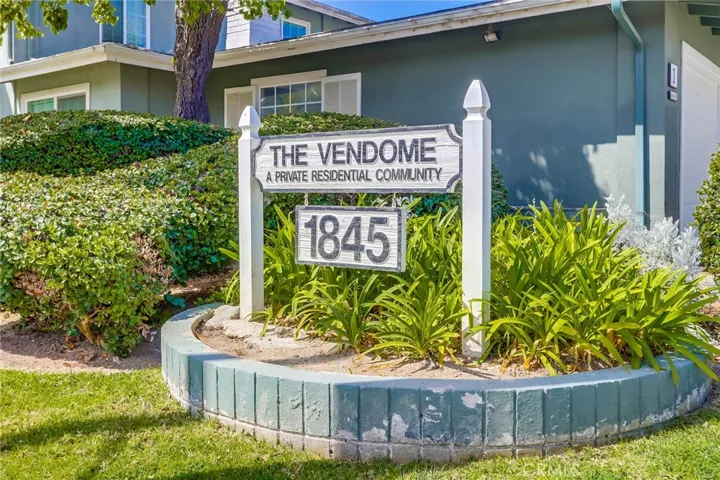1845 Anaheim Avenue 16c, Costa Mesa, California 92627