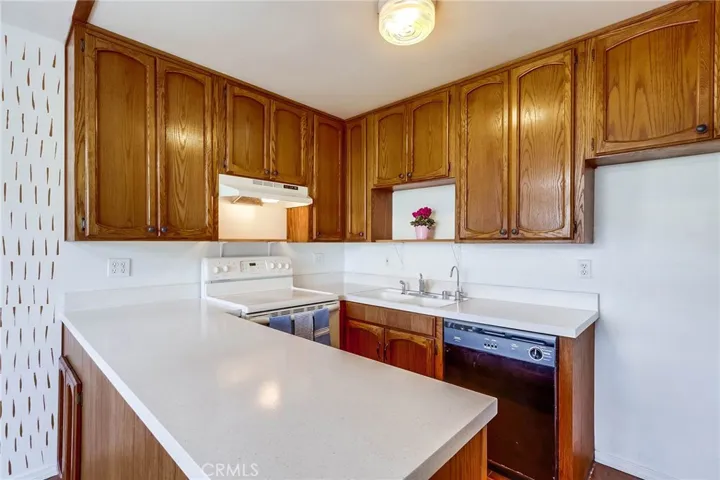 1845 Anaheim Avenue 16c, Costa Mesa, California 92627