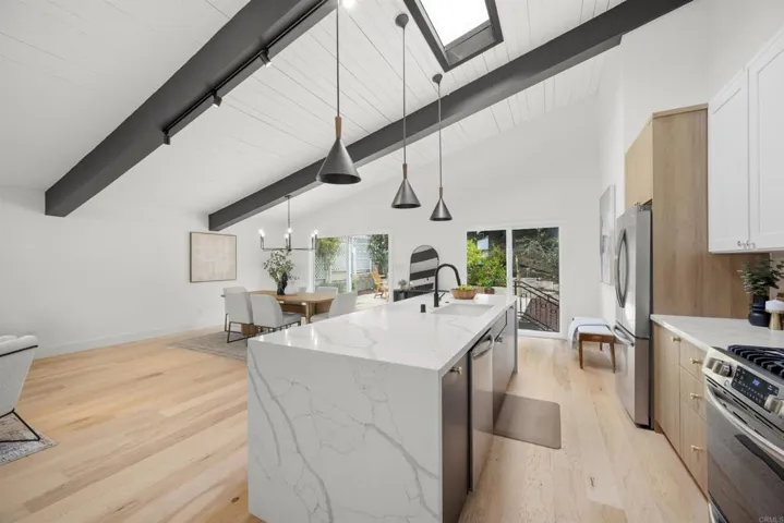 4862 Viane Way, San Diego, California 92110