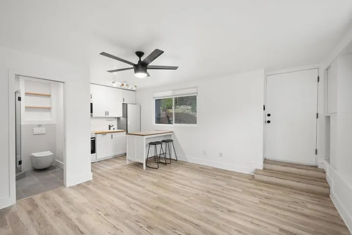 4862 Viane Way, San Diego, California 92110