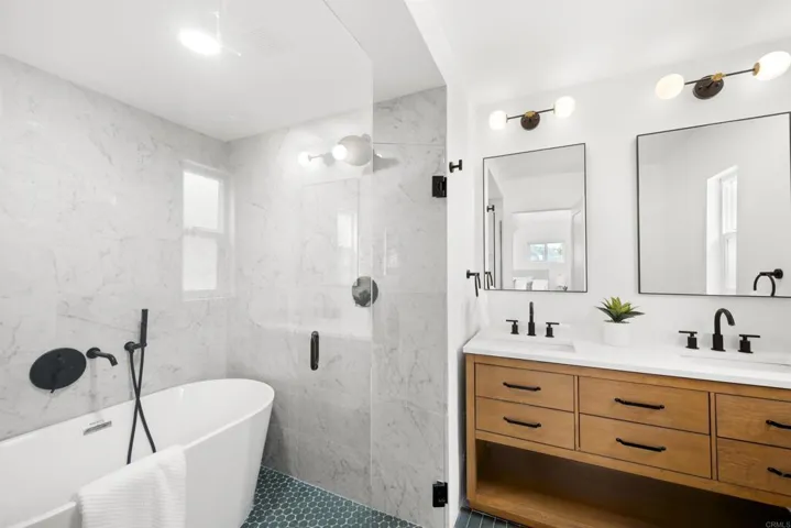 4862 Viane Way, San Diego, California 92110