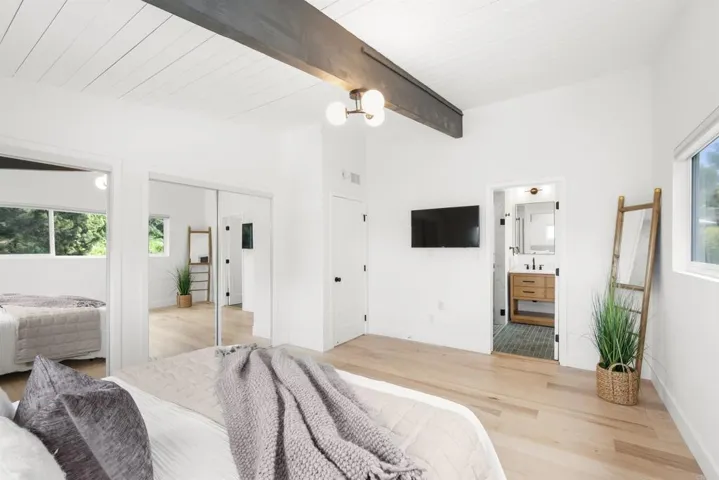 4862 Viane Way, San Diego, California 92110
