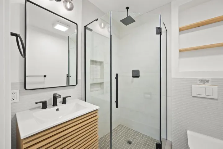 4862 Viane Way, San Diego, California 92110
