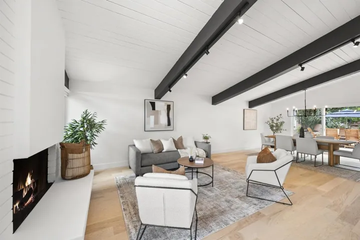 4862 Viane Way, San Diego, California 92110