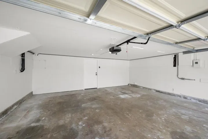 2 Car Garage