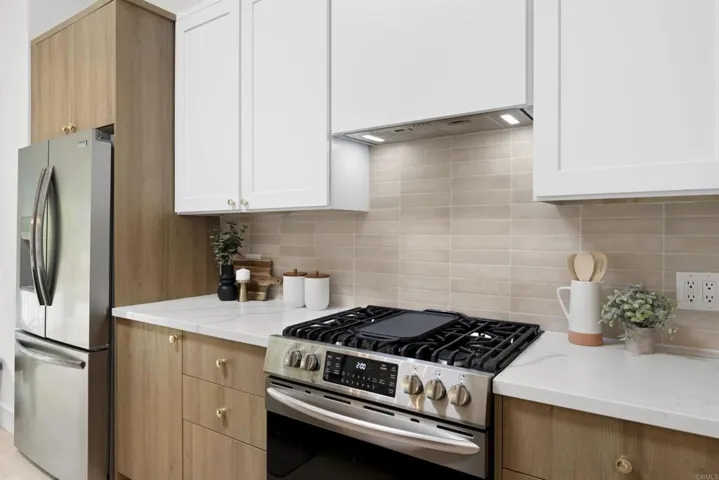 4862 Viane Way, San Diego, California 92110