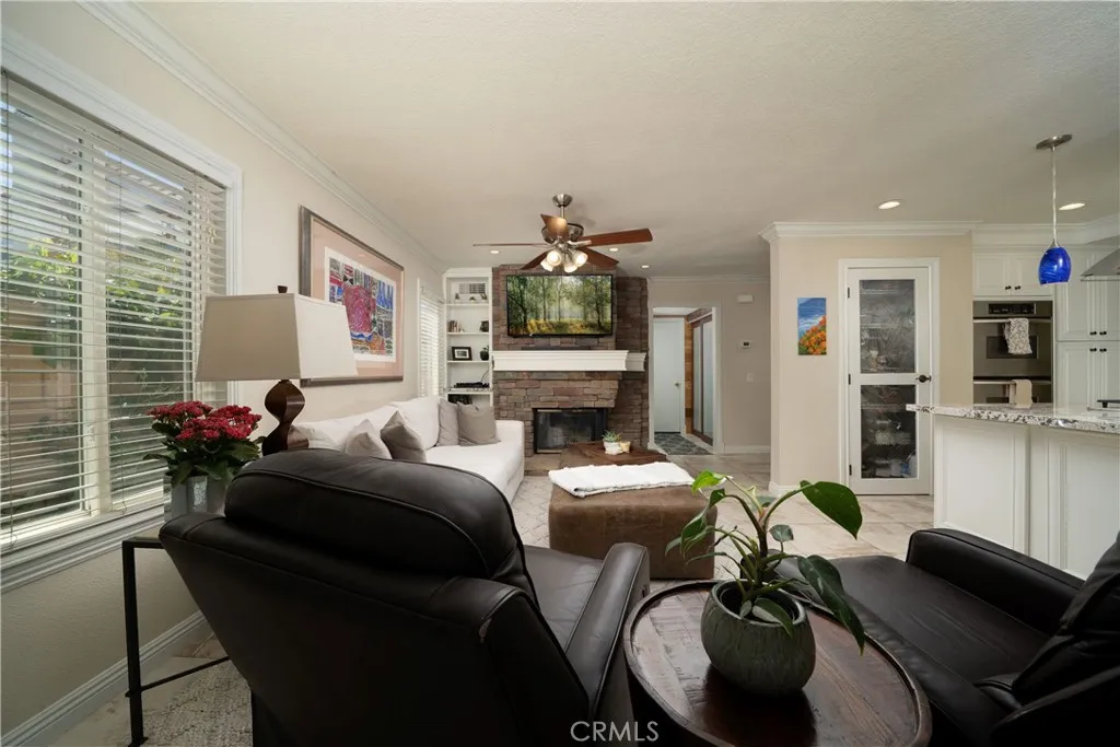 4 Raposa, Rancho Santa Margarita, California 92688 home-pic-18