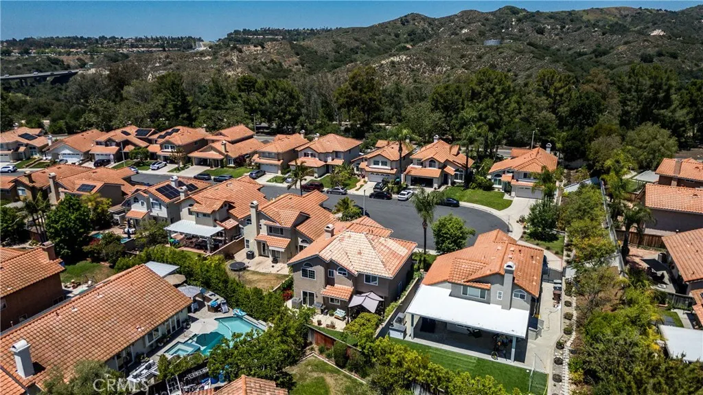 4 Raposa, Rancho Santa Margarita, California 92688 home-pic-36