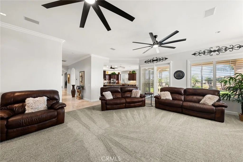 4009 Cerveza Circle, Corona, California 92881 home-pic-8