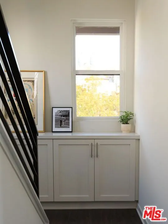 743 Silver Lake Boulevard, Los Angeles, California 90026 home-pic-13