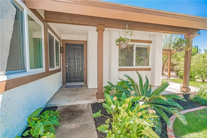 25556 Alesna Drive, Valencia, California 91355