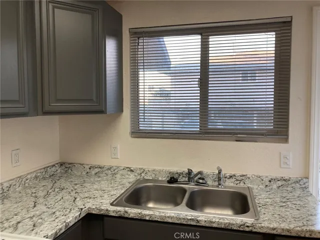 it B Kitchen