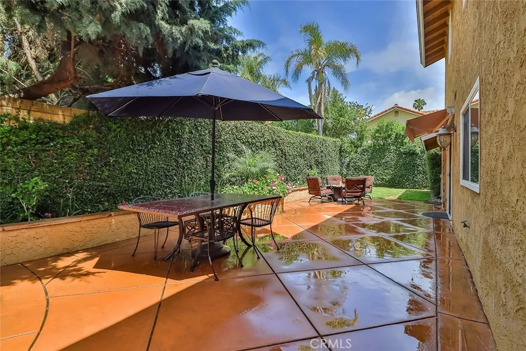 23050 Humming Bird Way, Calabasas, California 91302 home-pic-57