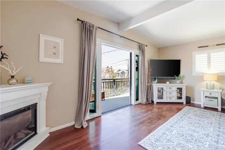 1724 Dixon Street, Redondo Beach, California 90278