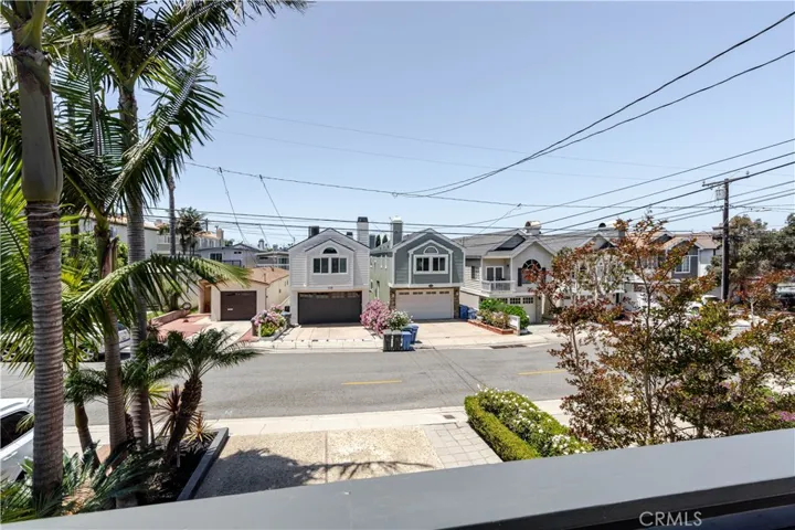 1724 Dixon Street, Redondo Beach, California 90278