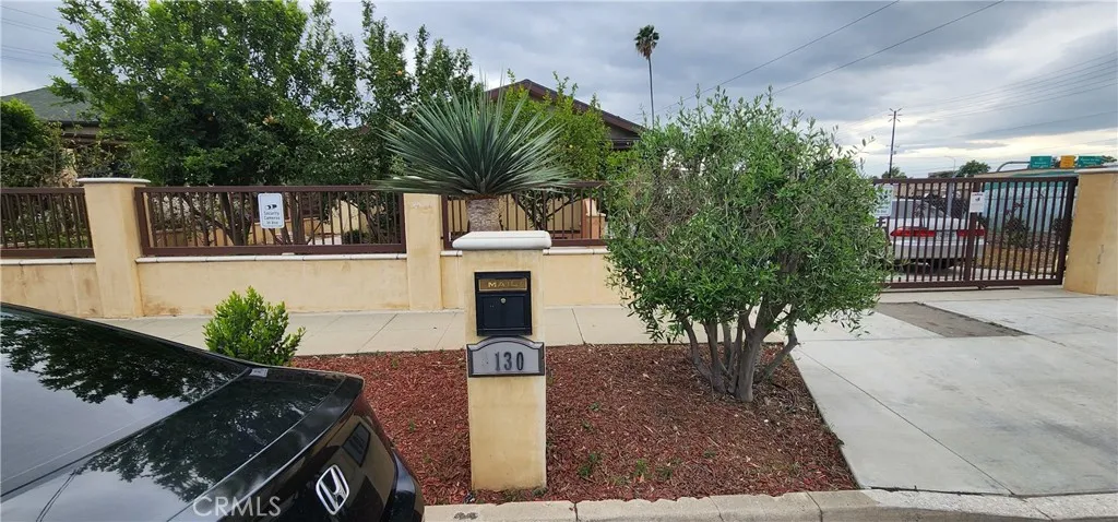 3112 1st Street, Riverside, California 92507 home-pic-60