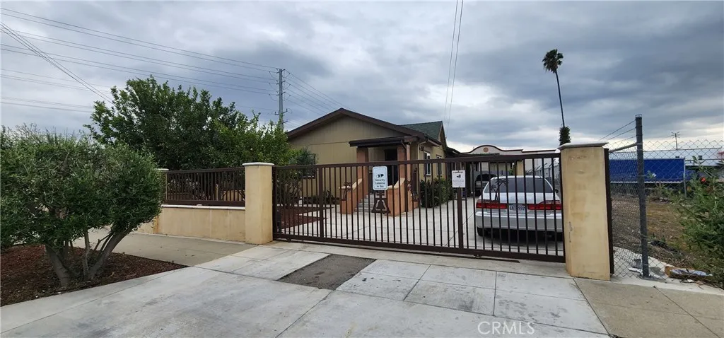 3112 1st Street, Riverside, California 92507 home-pic-42