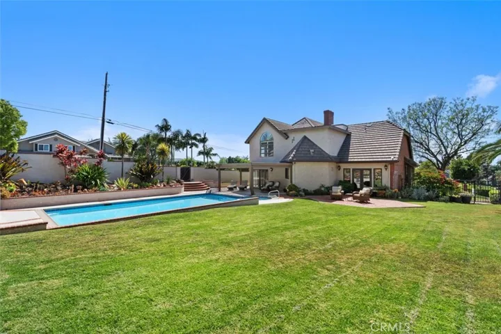 181 S Canyon Crest Drive, Anaheim Hills, California 92808