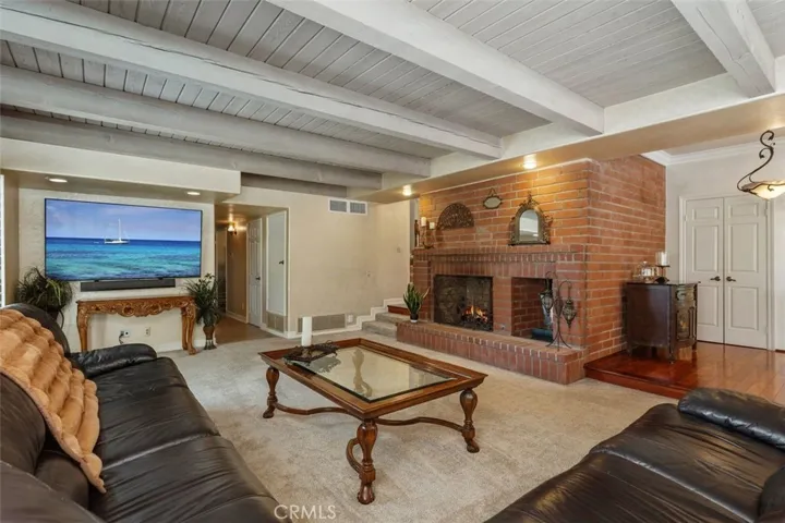 181 S Canyon Crest Drive, Anaheim Hills, California 92808