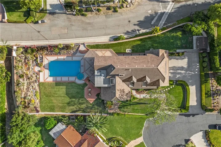 181 S Canyon Crest Drive, Anaheim Hills, California 92808
