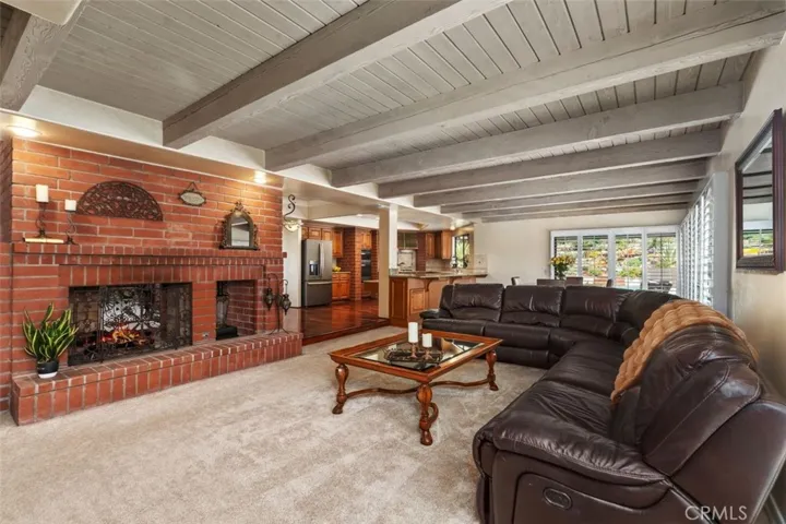 181 S Canyon Crest Drive, Anaheim Hills, California 92808