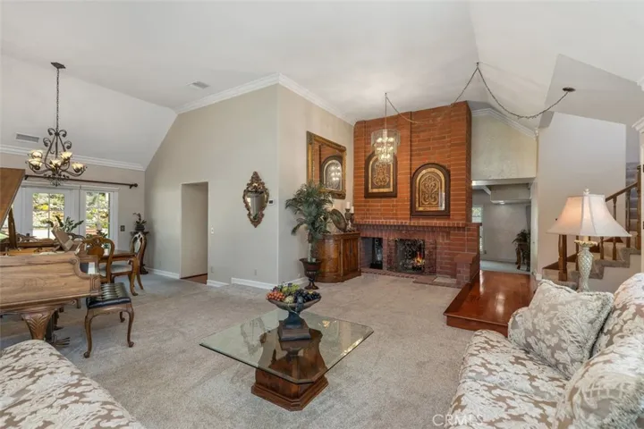 181 S Canyon Crest Drive, Anaheim Hills, California 92808