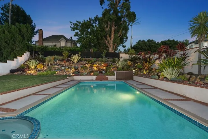 181 S Canyon Crest Drive, Anaheim Hills, California 92808