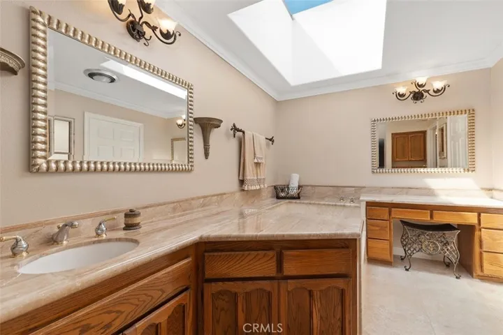181 S Canyon Crest Drive, Anaheim Hills, California 92808