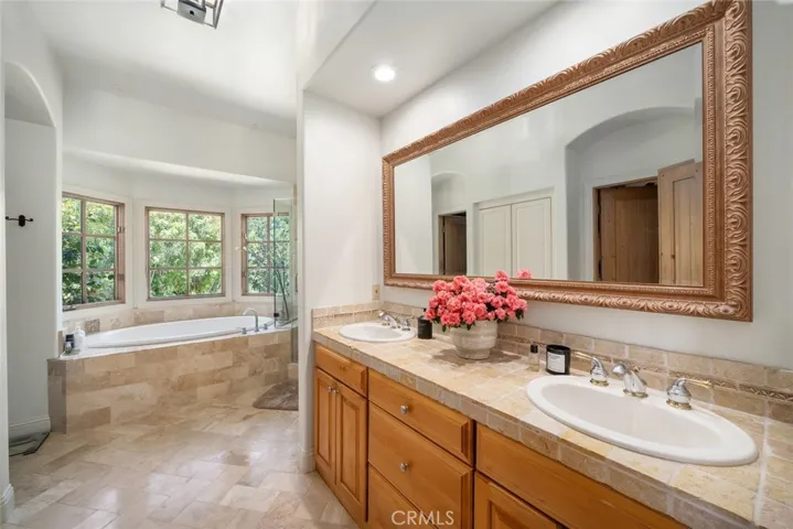 1190 Bassi Drive, San Luis Obispo, California 93405