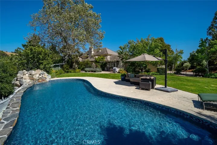 1190 Bassi Drive, San Luis Obispo, California 93405
