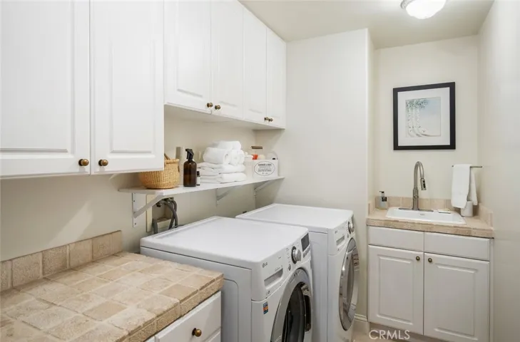 1190 Bassi Drive, San Luis Obispo, California 93405