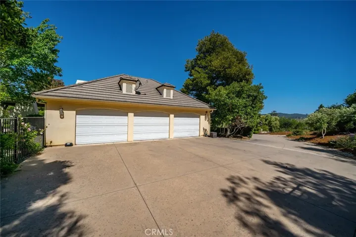 1190 Bassi Drive, San Luis Obispo, California 93405