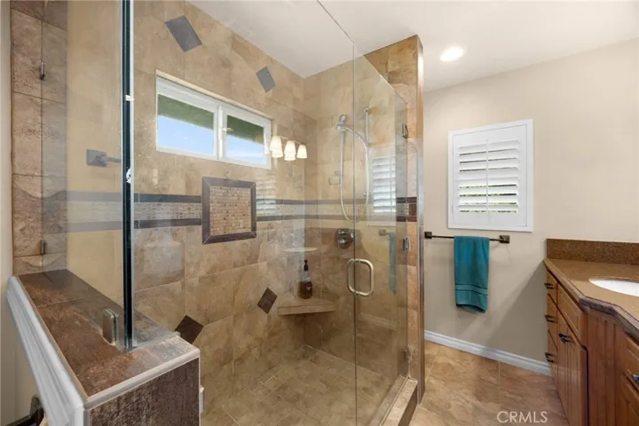 335 Encanada Drive, La Habra Heights, California 90631