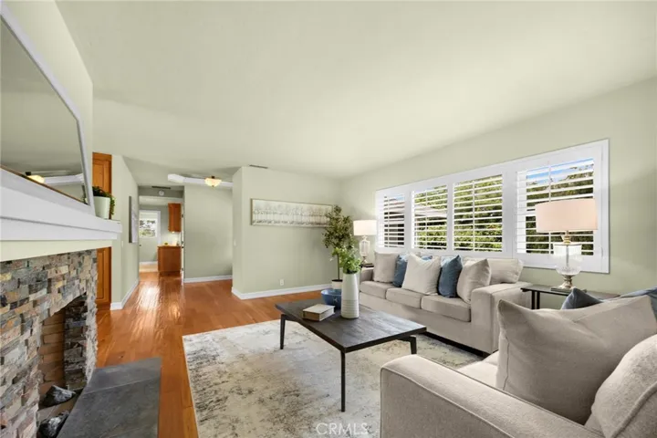 335 Encanada Drive, La Habra Heights, California 90631