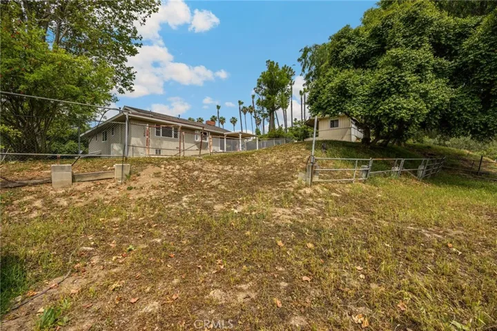 335 Encanada Drive, La Habra Heights, California 90631