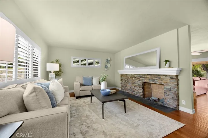 335 Encanada Drive, La Habra Heights, California 90631