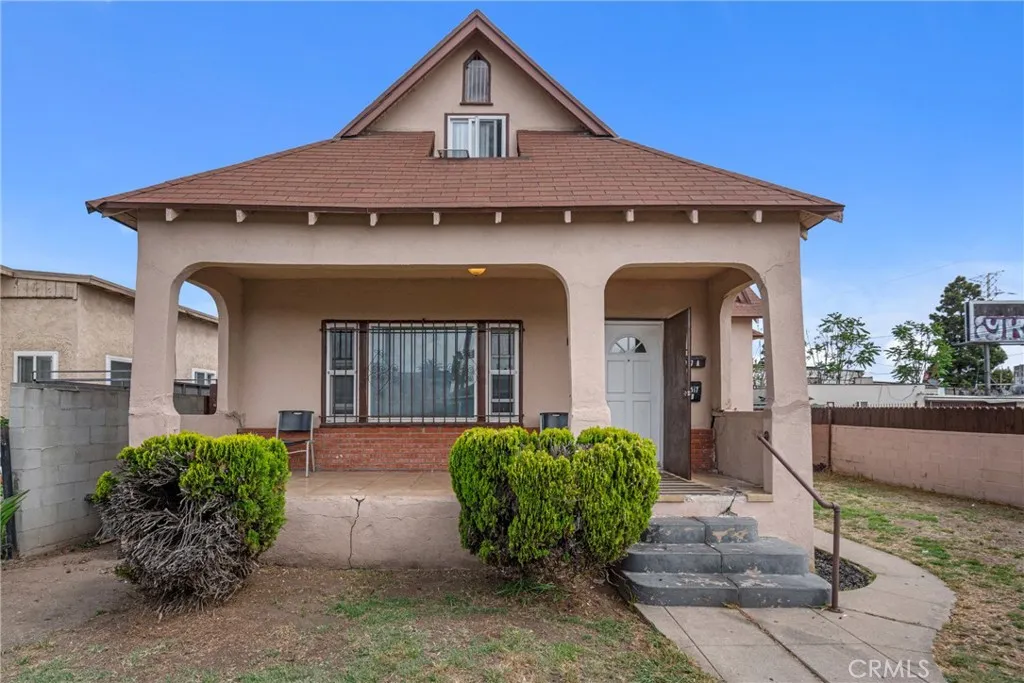 1017 W 99th Street, Los Angeles, California 90044 home-pic-0