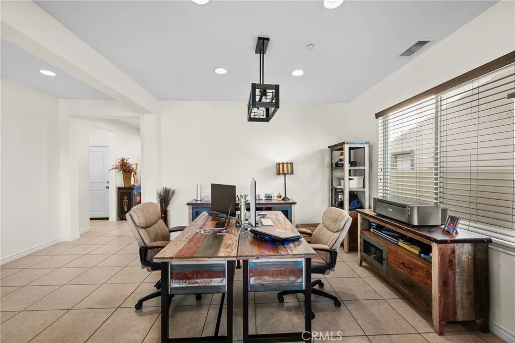 45936 Camino Rubi, Temecula, California 92592 home-pic-9