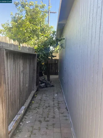 625 6th St, Richmond, California 94801