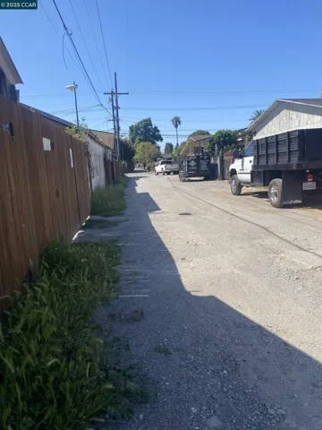 625 6th St, Richmond, California 94801