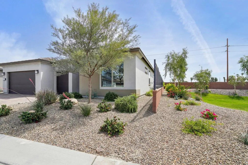 50600 Havasu Falls Drive, Indio, California 92201 home-pic-2