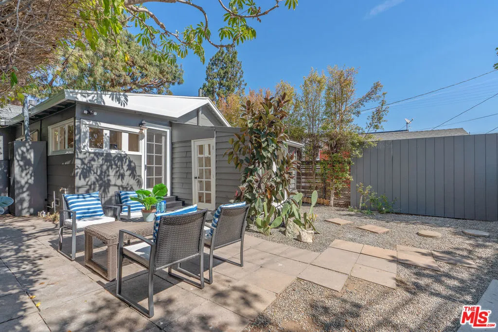 12420 Verdi Street, Los Angeles, California 90066 home-pic-20