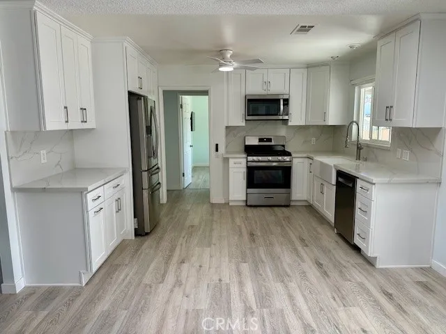 42815 Warner Trail, Palm Desert, California 92211