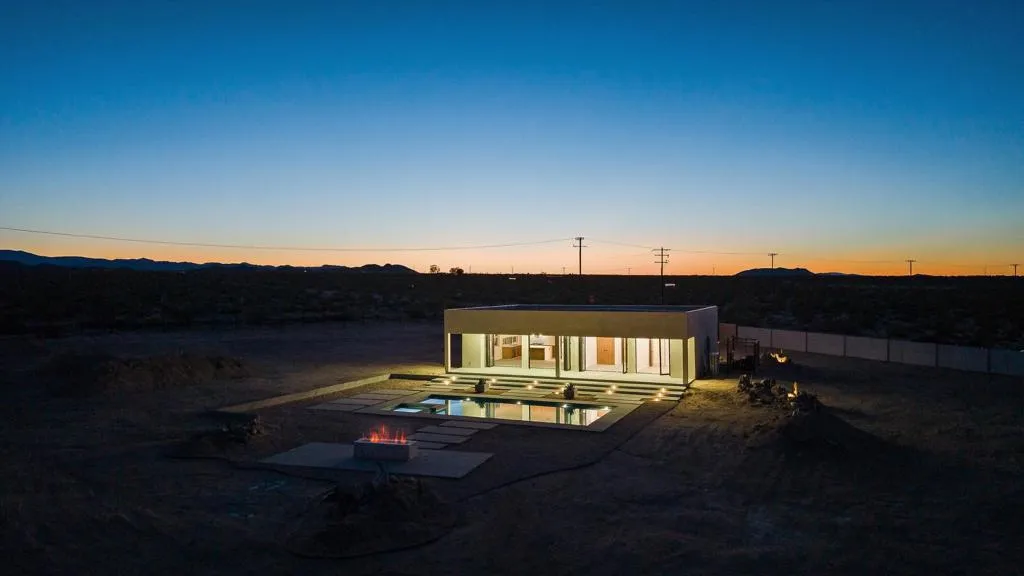 1925 Border Avenue, Joshua Tree, California 92252 home-pic-59